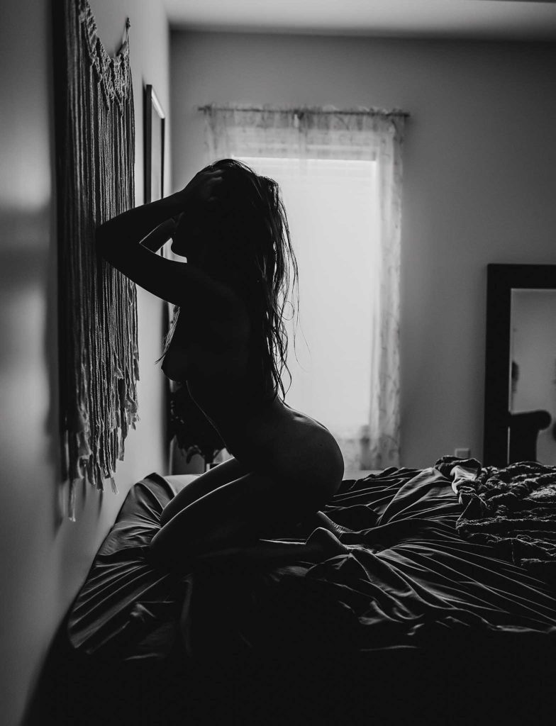 Jacksonville NC-Boudoir Photographer, swansboro NC boudoir photographer, emerald isle photographer, crystal coast north carolina boudoir photography, Wilmington NC boudoir photographer