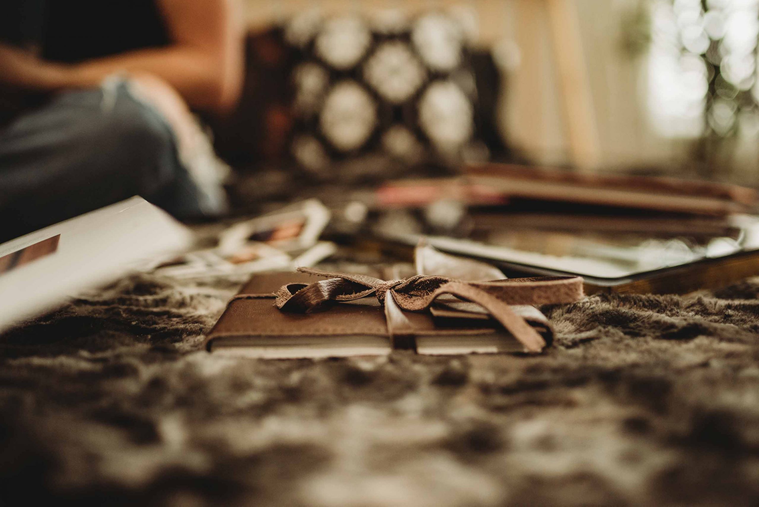 Swansboro Nc Jacksonville NOrth Carolina Morehead City Emerald Isle NC Wilmington North Carolina Boudoir Portrait Photographer luxury albums luxury boudoir experience photographer